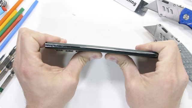 Galaxy S22 Ultra durability test: This is worthy flagship of the year! - Picture 11.