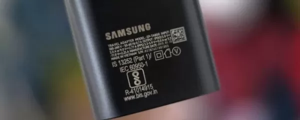 Samsung started to stop giving chargers on cheap smartphones